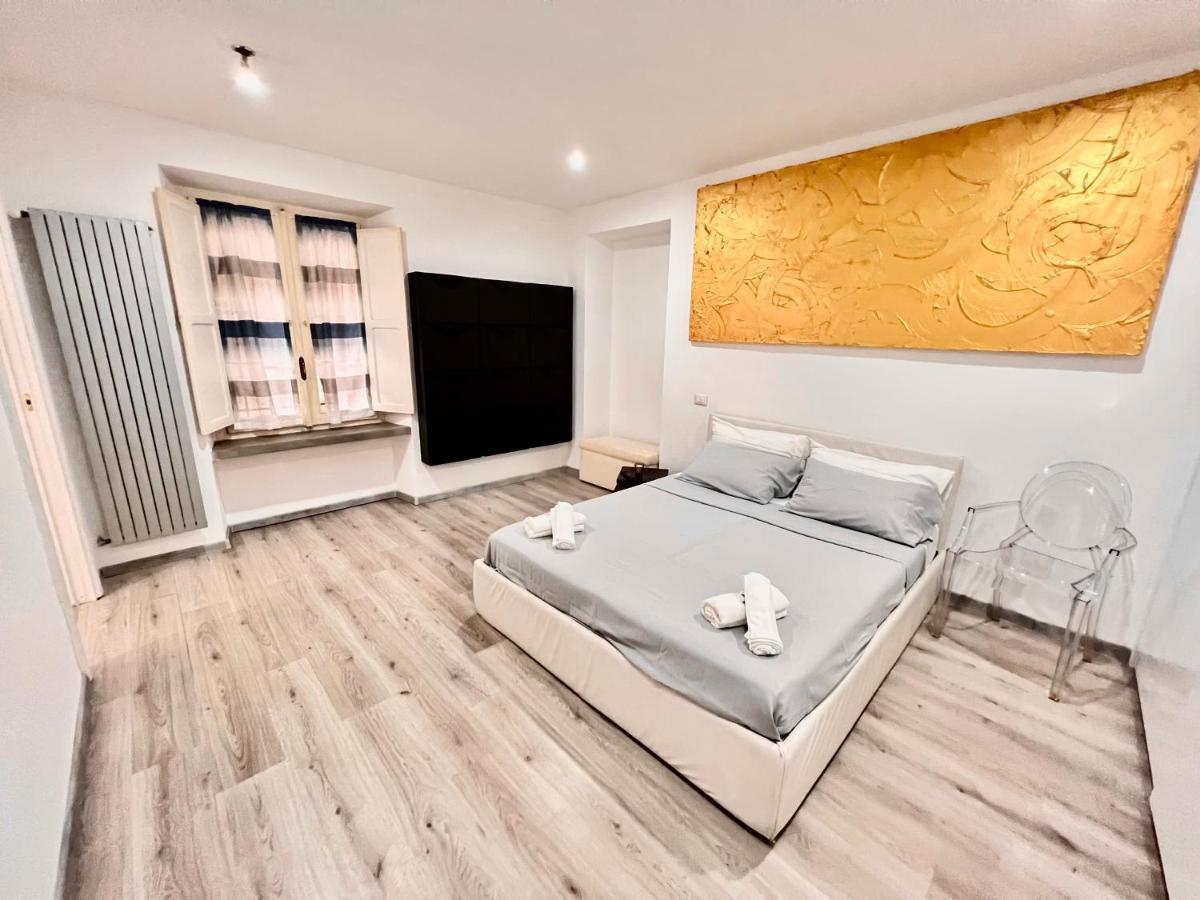 Abstract House Design Home In Center Of 都灵 外观 照片